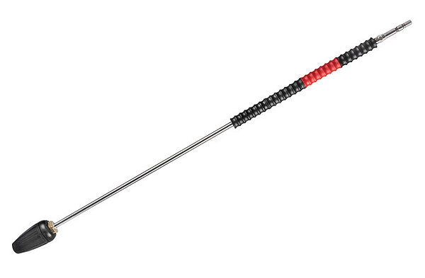 Die Dreckfräserlanze löst besonders hartnäckige Verschmutzungen, die man gezielt mit einem punktuellen Strahl behandelt.